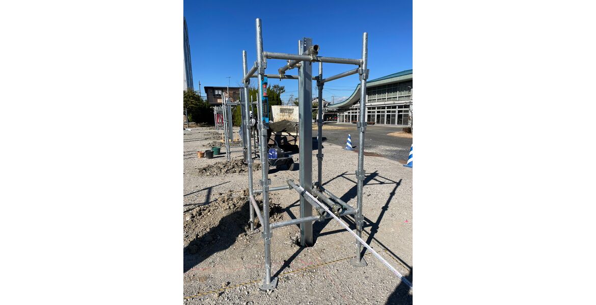 LINE_ALBUM_岩崎電気ソーラーカーポート_230208_3