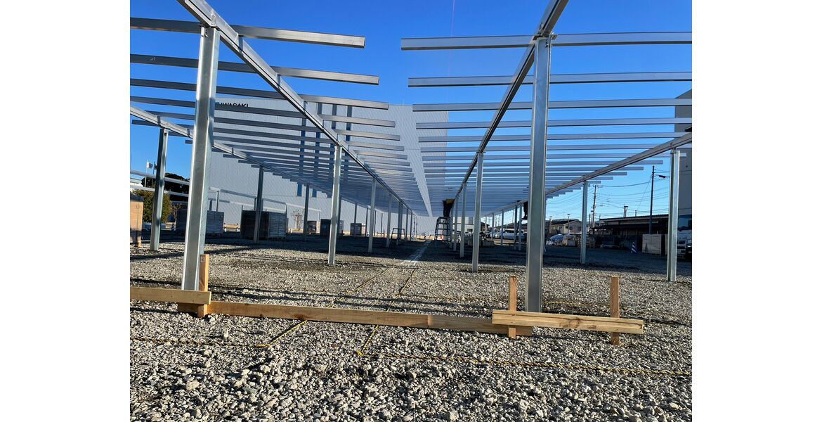 LINE_ALBUM_岩崎電気ソーラーカーポート_230208_7